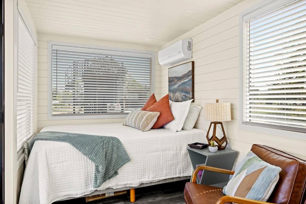 New The Sunset Luxury Container Home Fredericksburg Exteriér fotografie